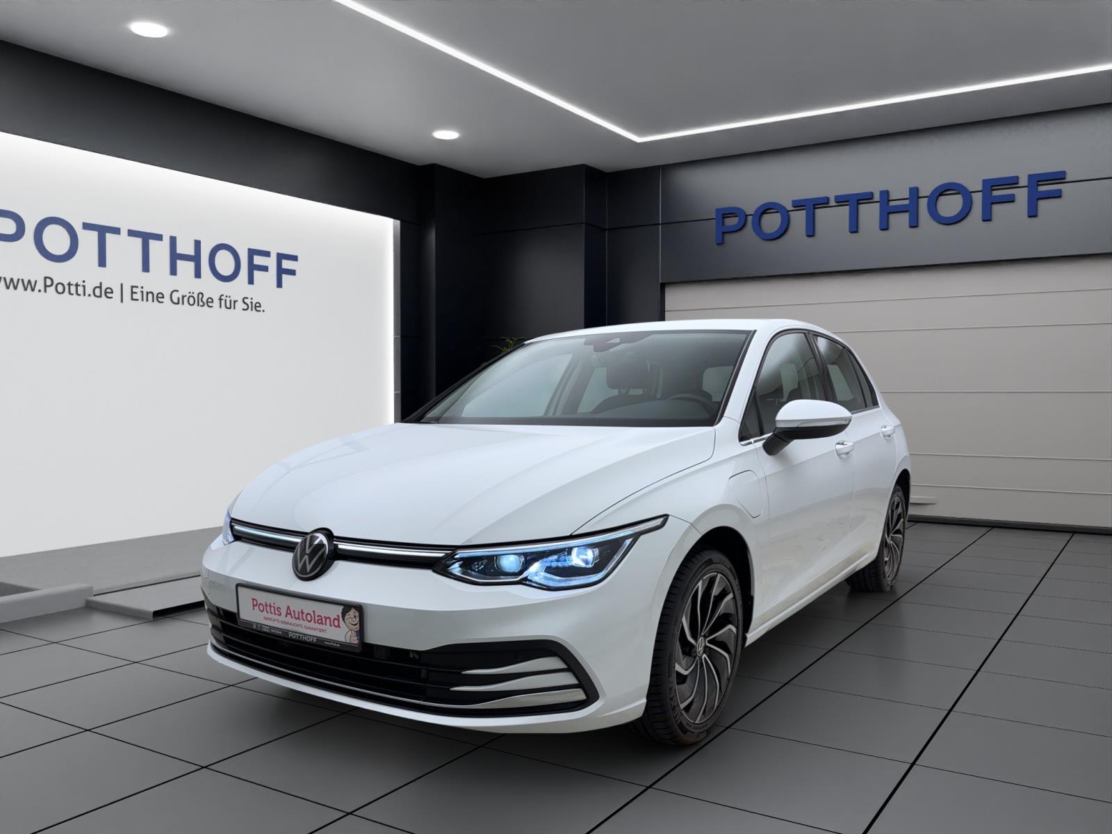 Volkswagen Golf 8 1.4 TSI eHybrid DSG StyleACC PDC IQ.Light Navi AppConnect