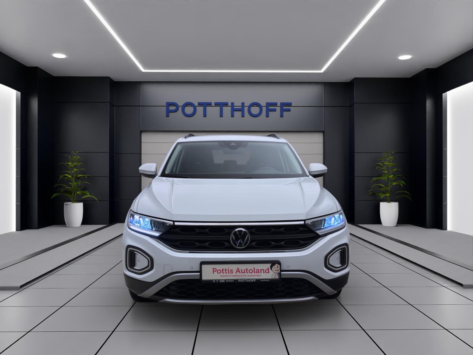 Volkswagen T-Roc 1.0 TSI LIFE NAVI PDC LED SITZHZG