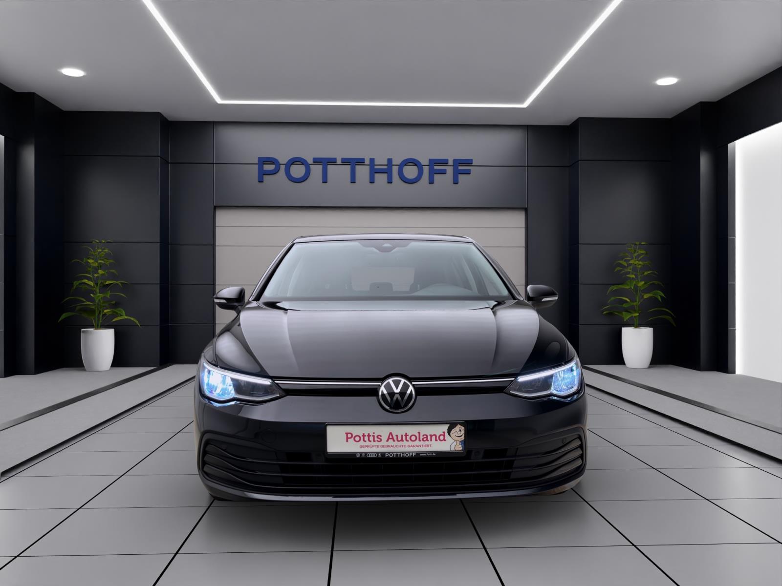 Volkswagen Golf 1.5 TSI LIFE PDC LED NAVI ACC